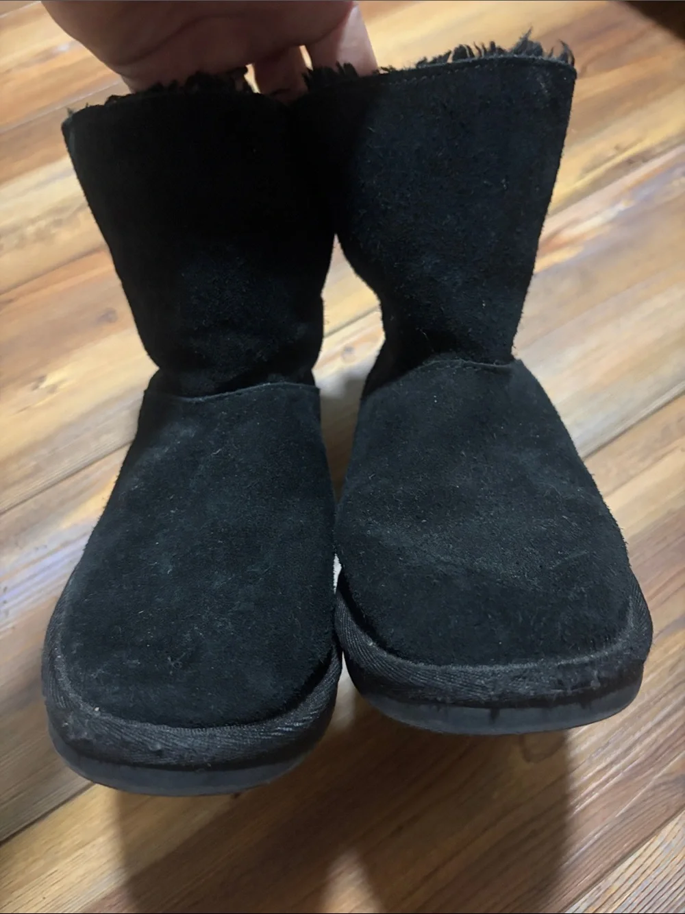 Koolaburra by UGG Black Suede Bow Back Winter Boots